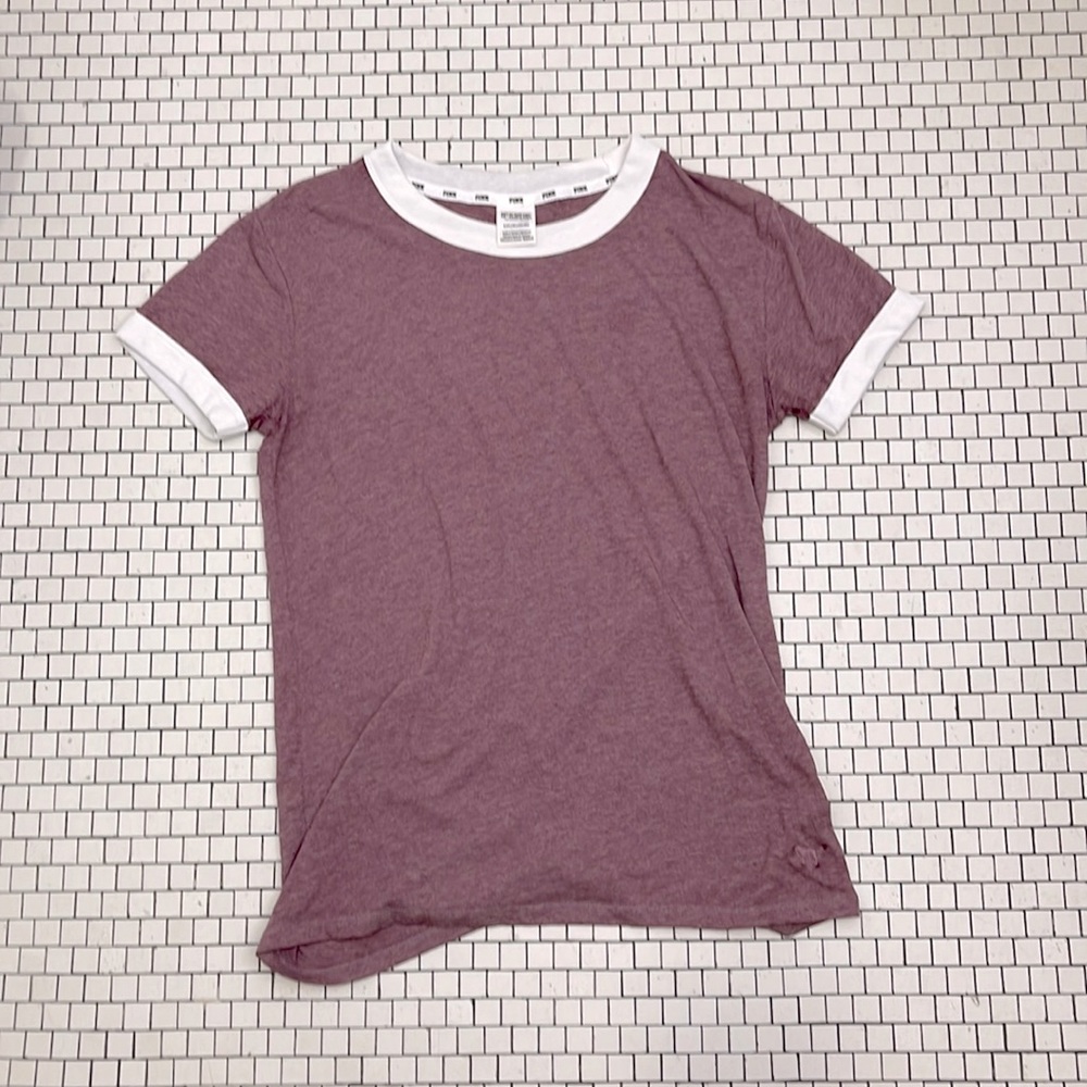 Pink tshirt